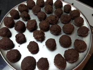 Check it out!!! Rolled cake balls!